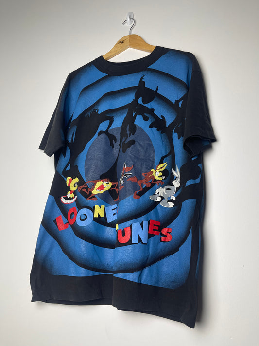 Vintage Style Looney Tunes By Night Graphic T-shirt - X Large